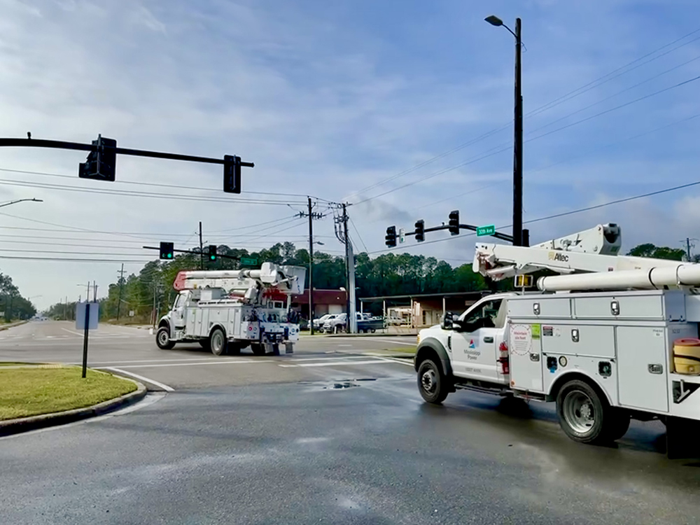 Crews travelling to Tuscaloosa and Mobile after severe weather sweeps across the region.