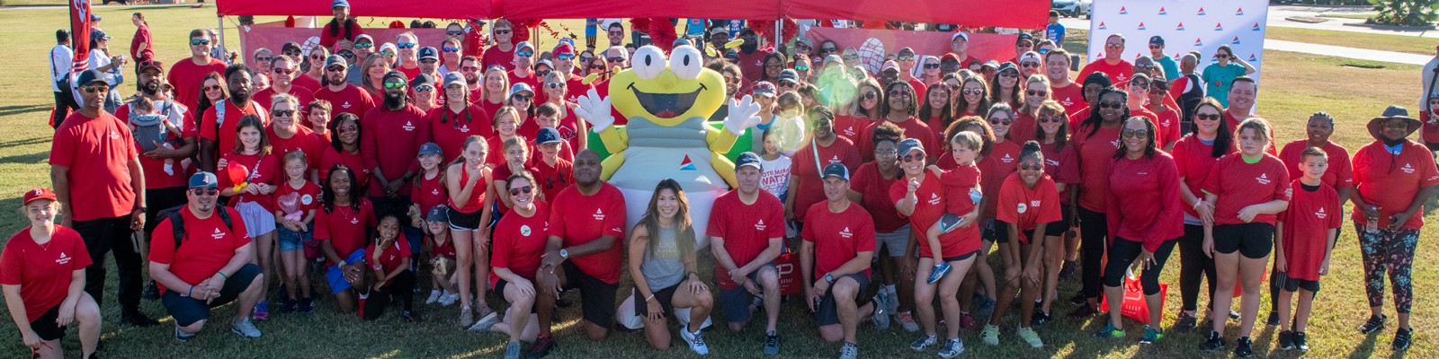 Mississippi Power volunteers gathered